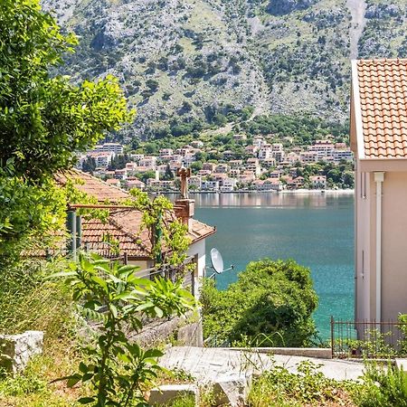 Muo Sea Front Apartments Kotor Ngoại thất bức ảnh