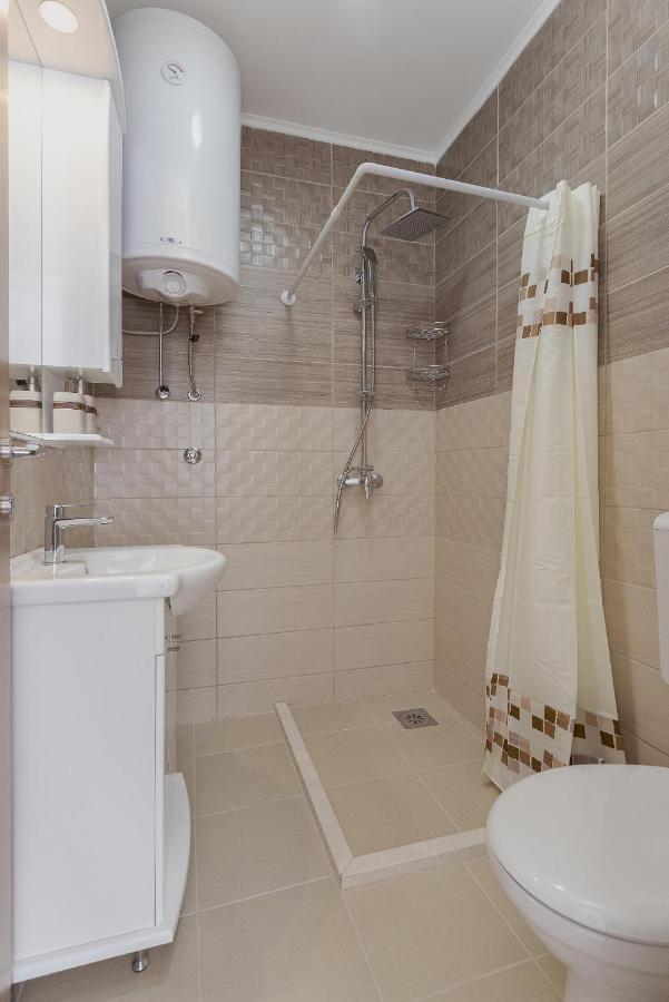 Muo Sea Front Apartments Kotor Ngoại thất bức ảnh