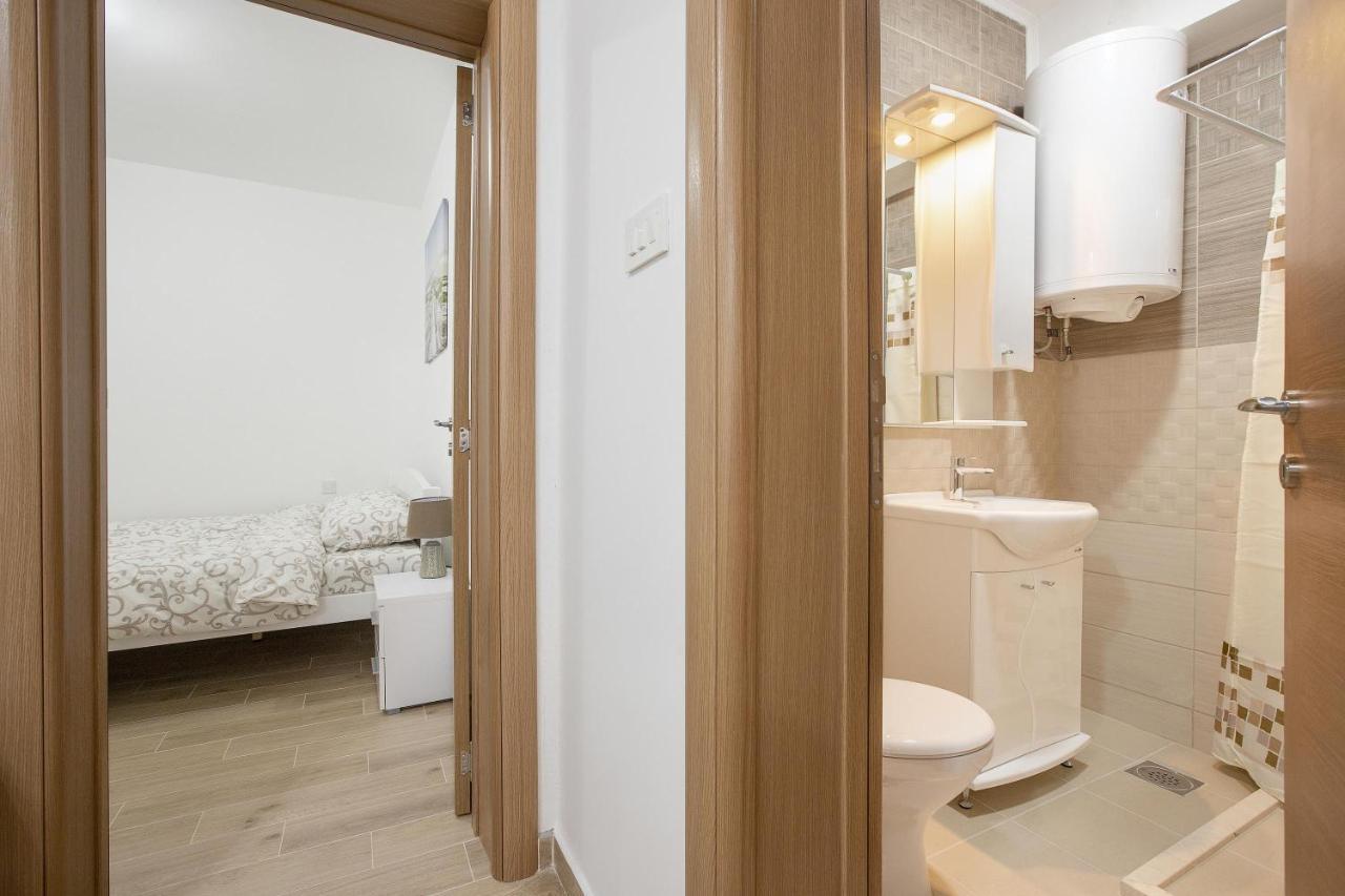 Muo Sea Front Apartments Kotor Ngoại thất bức ảnh